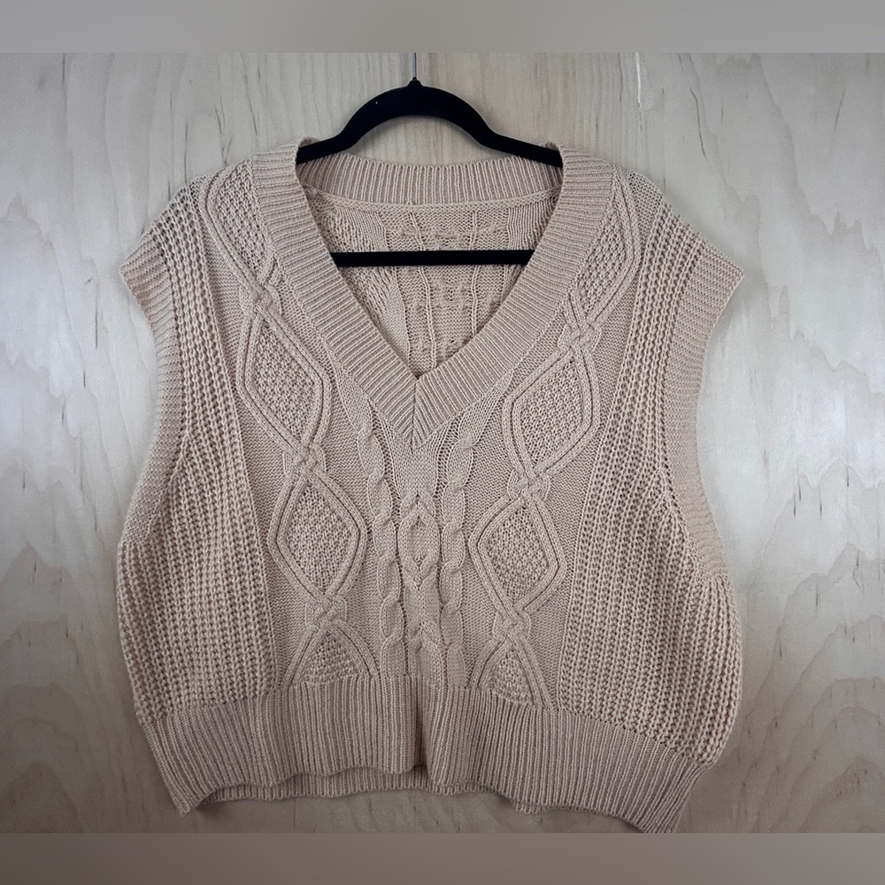 SHEIN V-Neck Cable Knit‎ Sweater Vest - Beige